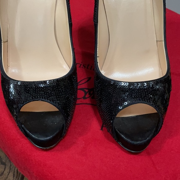 🛑🛑🛑SOLD🛑🛑🛑Christian Louboutin Very Prive Black Sequins pump - Picture 4 of 13